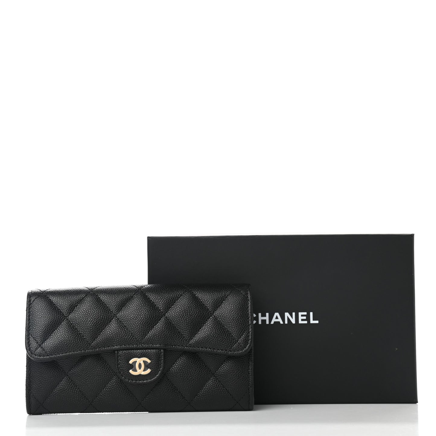 Caviar Quilted Medium Gusset Flap Wallet Black