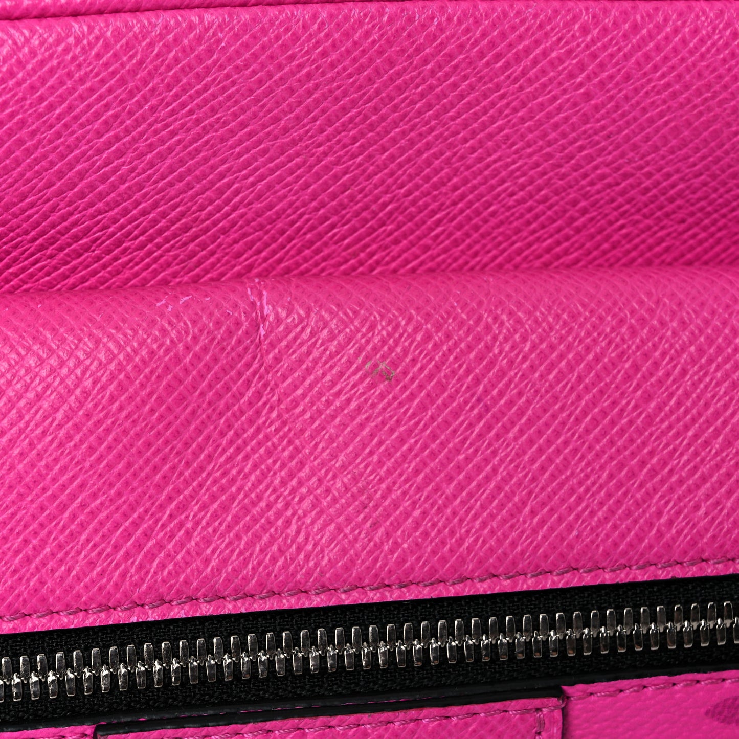 Taigarama Outdoor Messenger Fuchsia