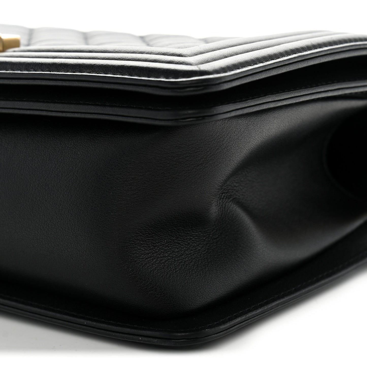 Calfskin Quilted Medium Boy Flap Black