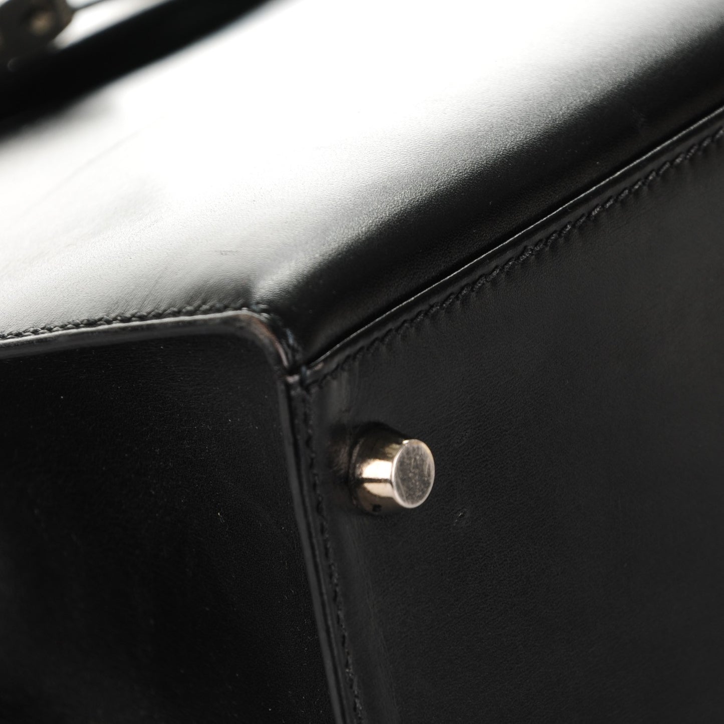 Box Kelly Sellier 28 Black