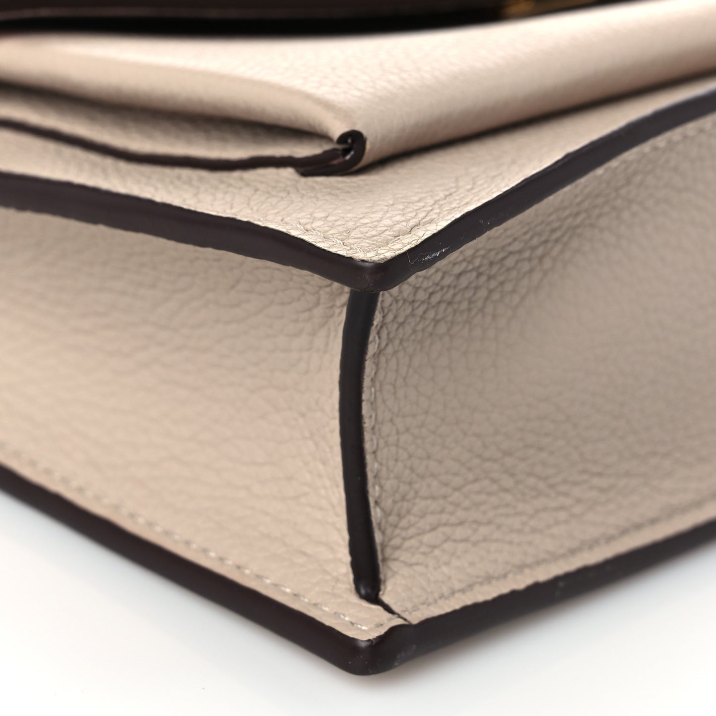 Soft Calfskin My Lockme Chain Pochette Greige