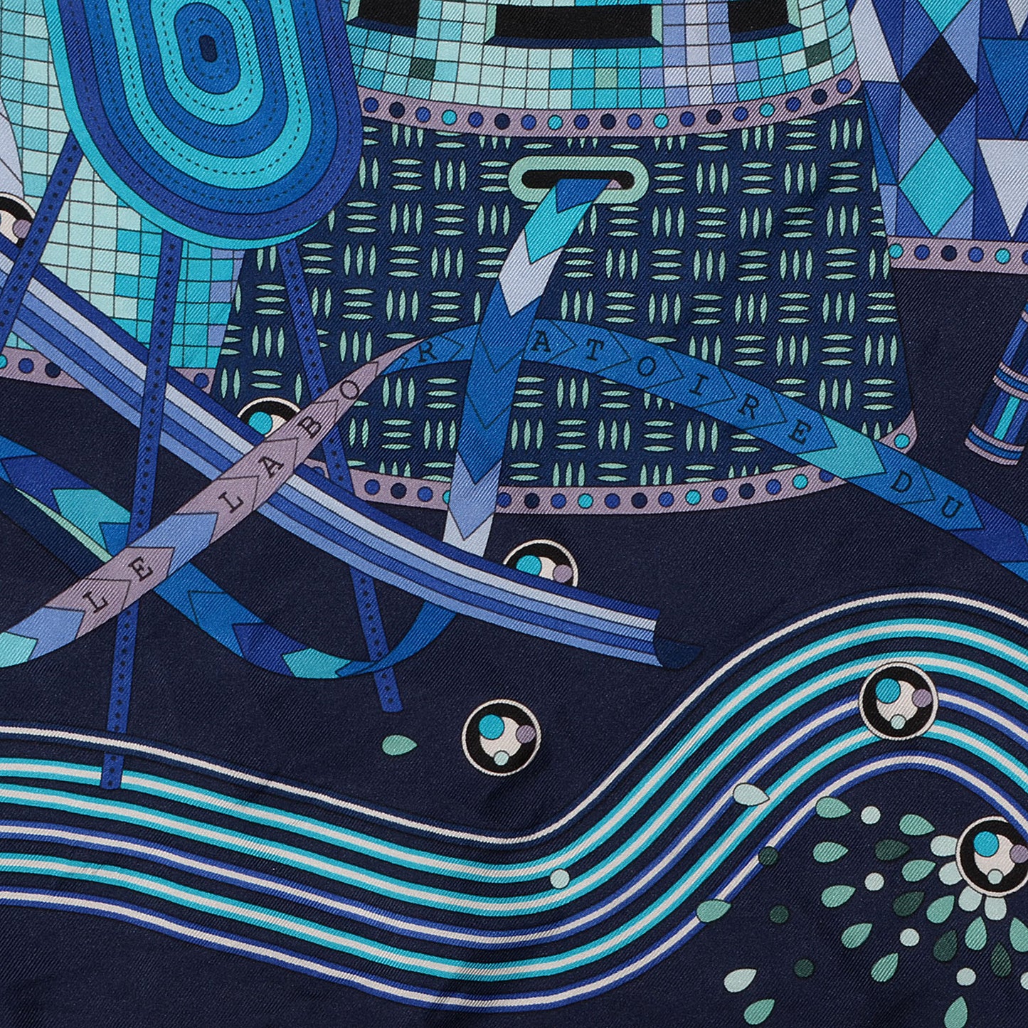 Silk La Laboratoire du Temps Scarf 90
