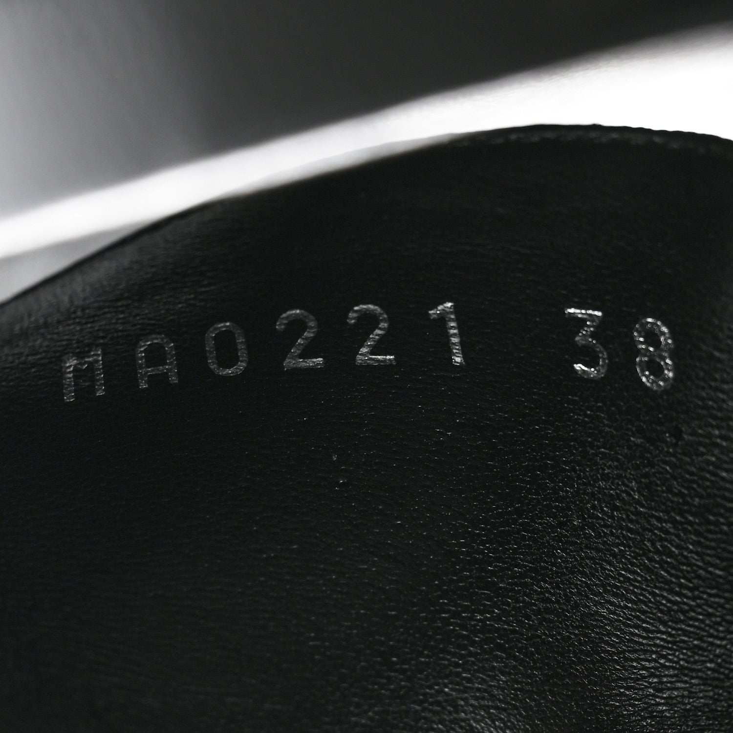 Louis Vuitton Monogram Paseo Flat Comfort Sandals 38 Black 8 of 10