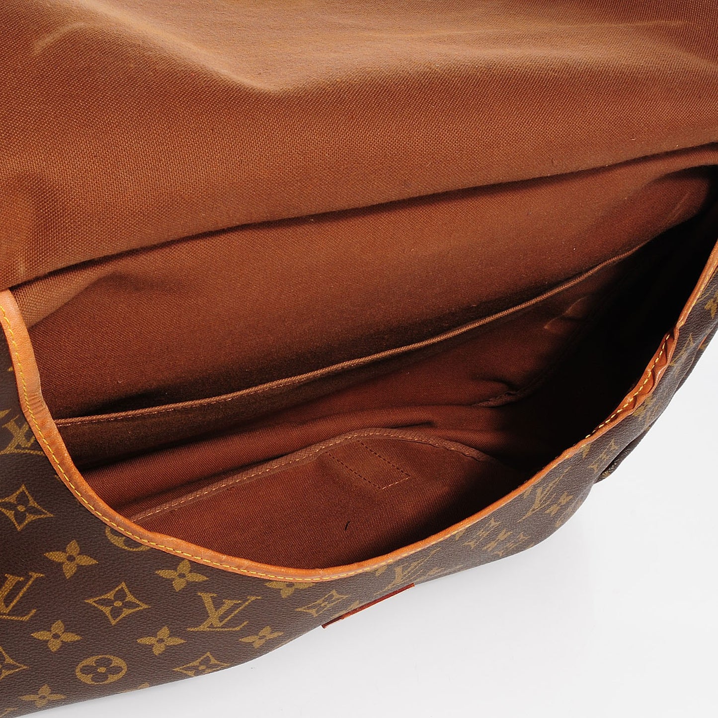 Monogram Saumur 43