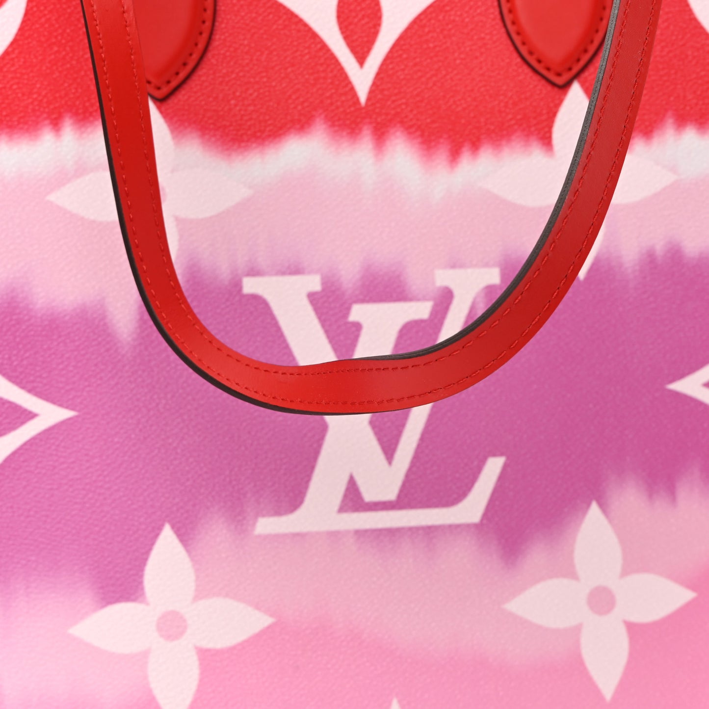 Monogram Escale Onthego GM Rouge