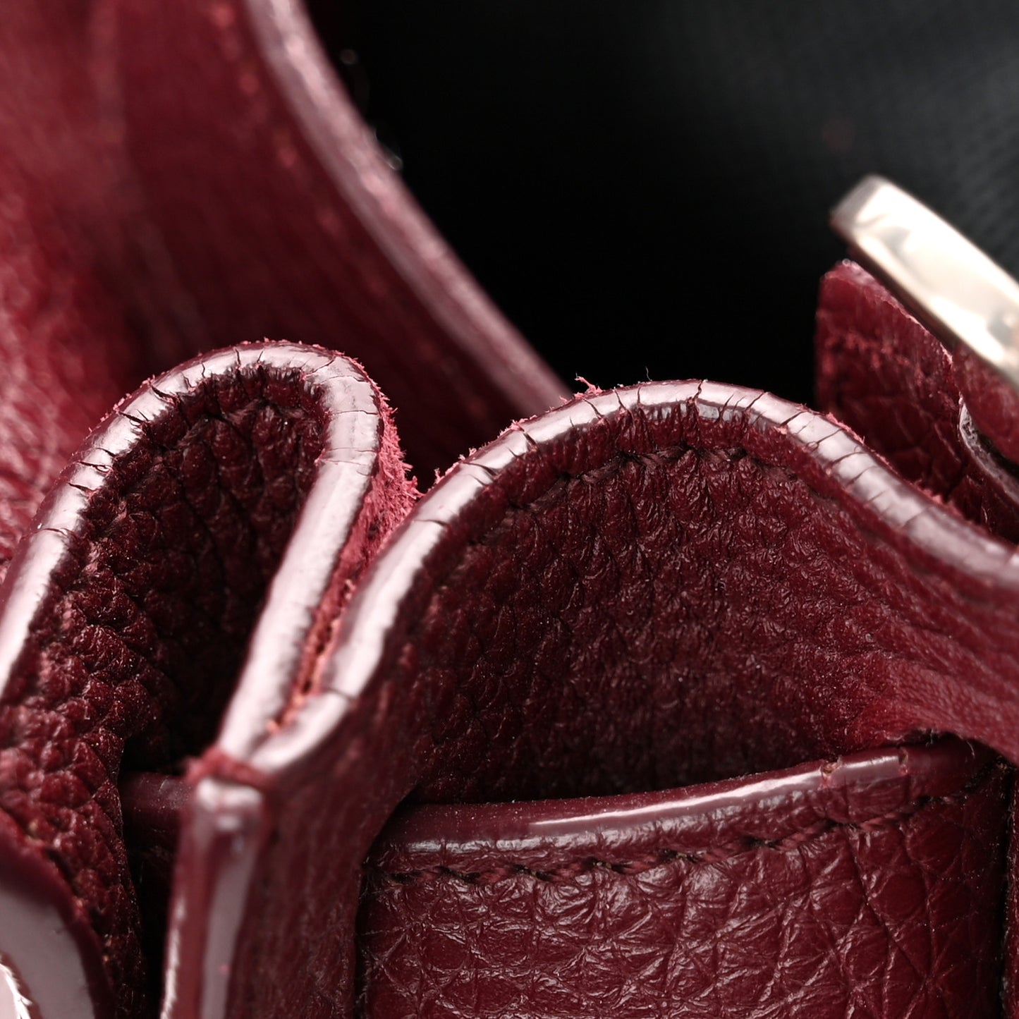 Grained Calfskin Small Supple Sac De Jour Dark Pallisandre