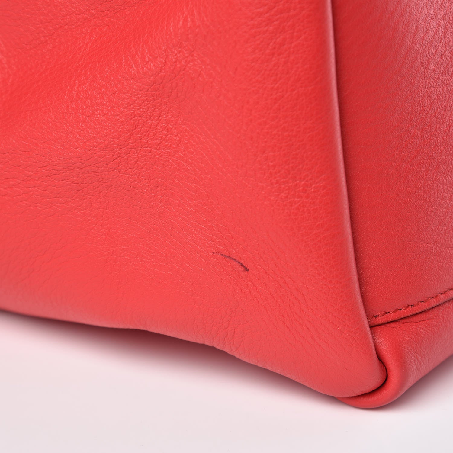 Balenciaga Veau Baltimore Double Sided Medium Everyday Tote Rouge Vermeil Black 10 of 11
