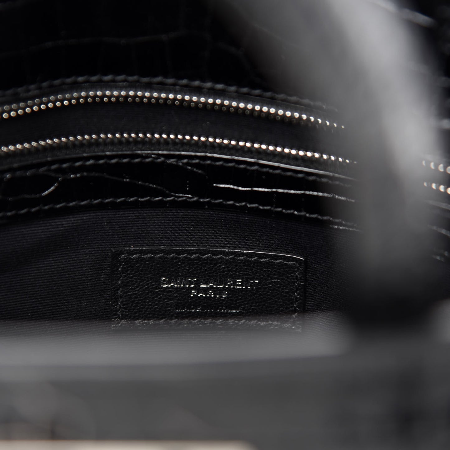 Shiny Calfskin Crocodile Embossed Small Manhattan Shopper Tote Black