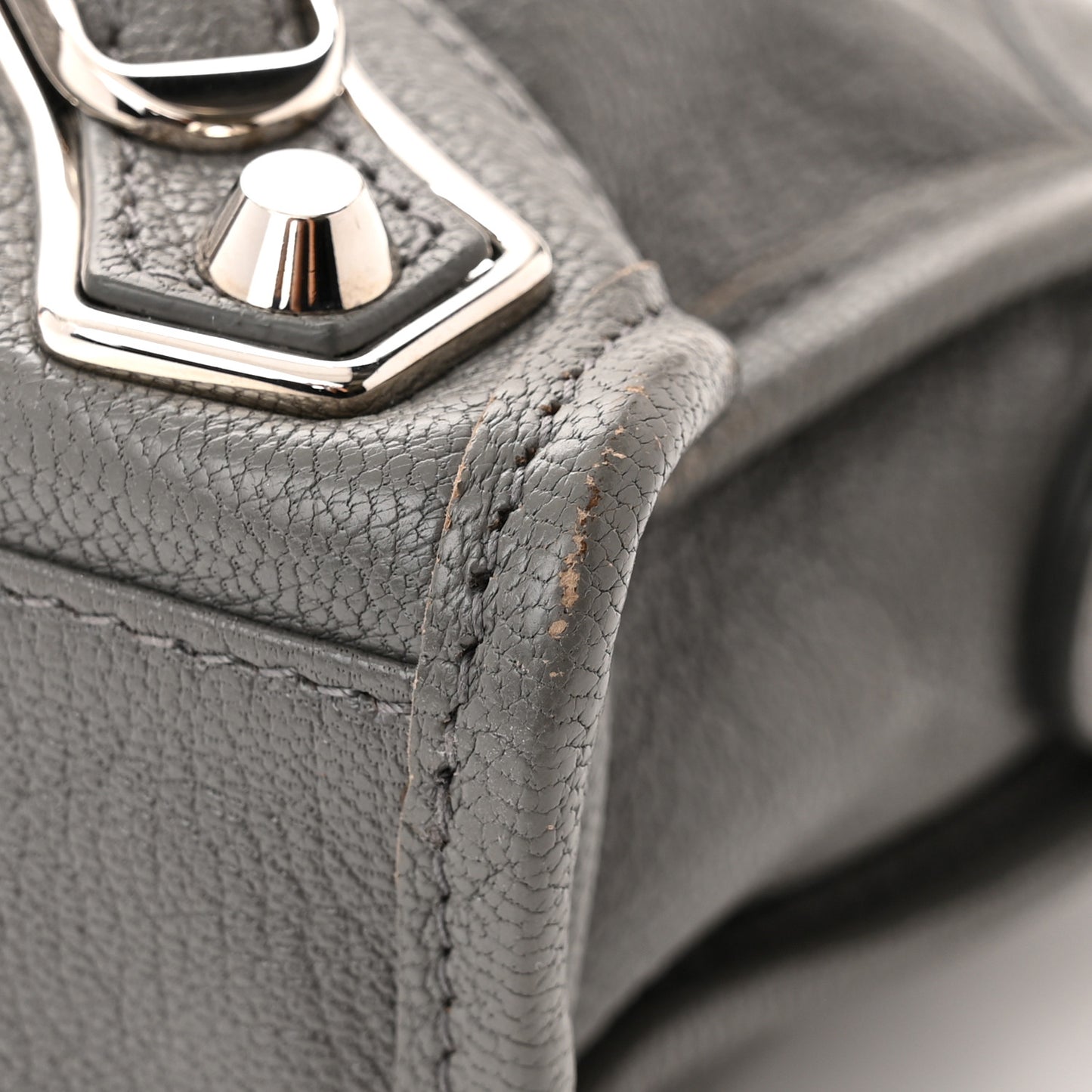 Chevre Silver Metallic Edge Hardware Mini City Gris Acier