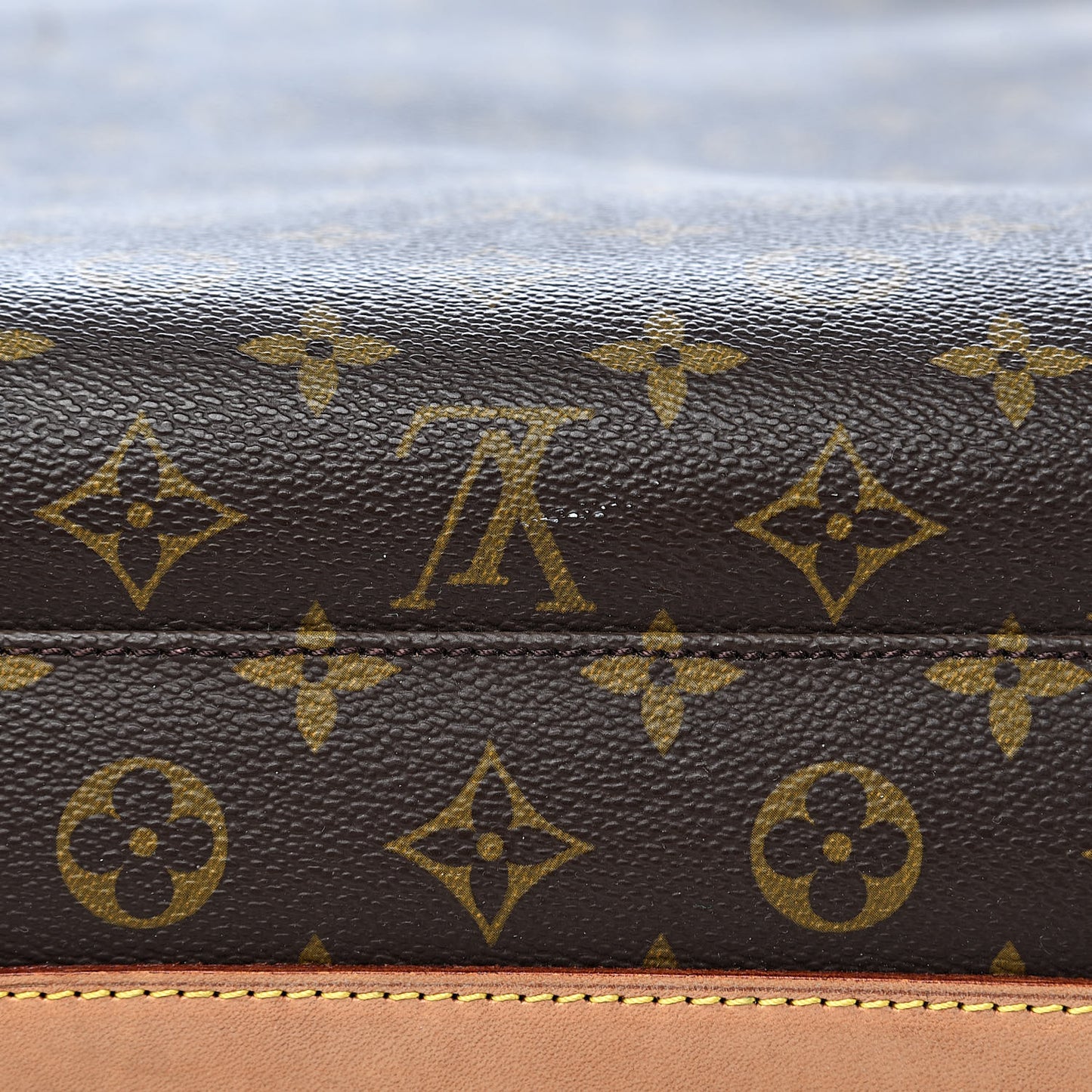 Monogram Pullman 60