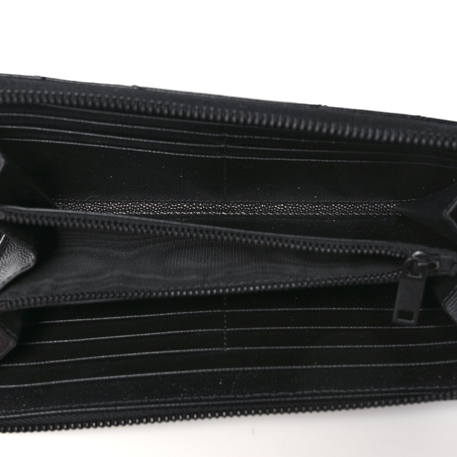 Saint Laurent Grain De Poudre Matelasse Chevron Monogram Monochrome Zip Around Wallet Black 5 of 9