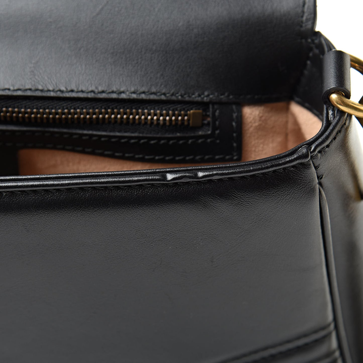 Calfskin Matelasse Small GG Marmont Top Handle Shoulder Bag Black
