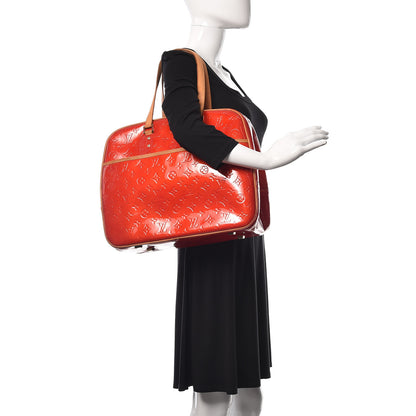Louis Vuitton Vernis Sutton Rouge 2 of 32