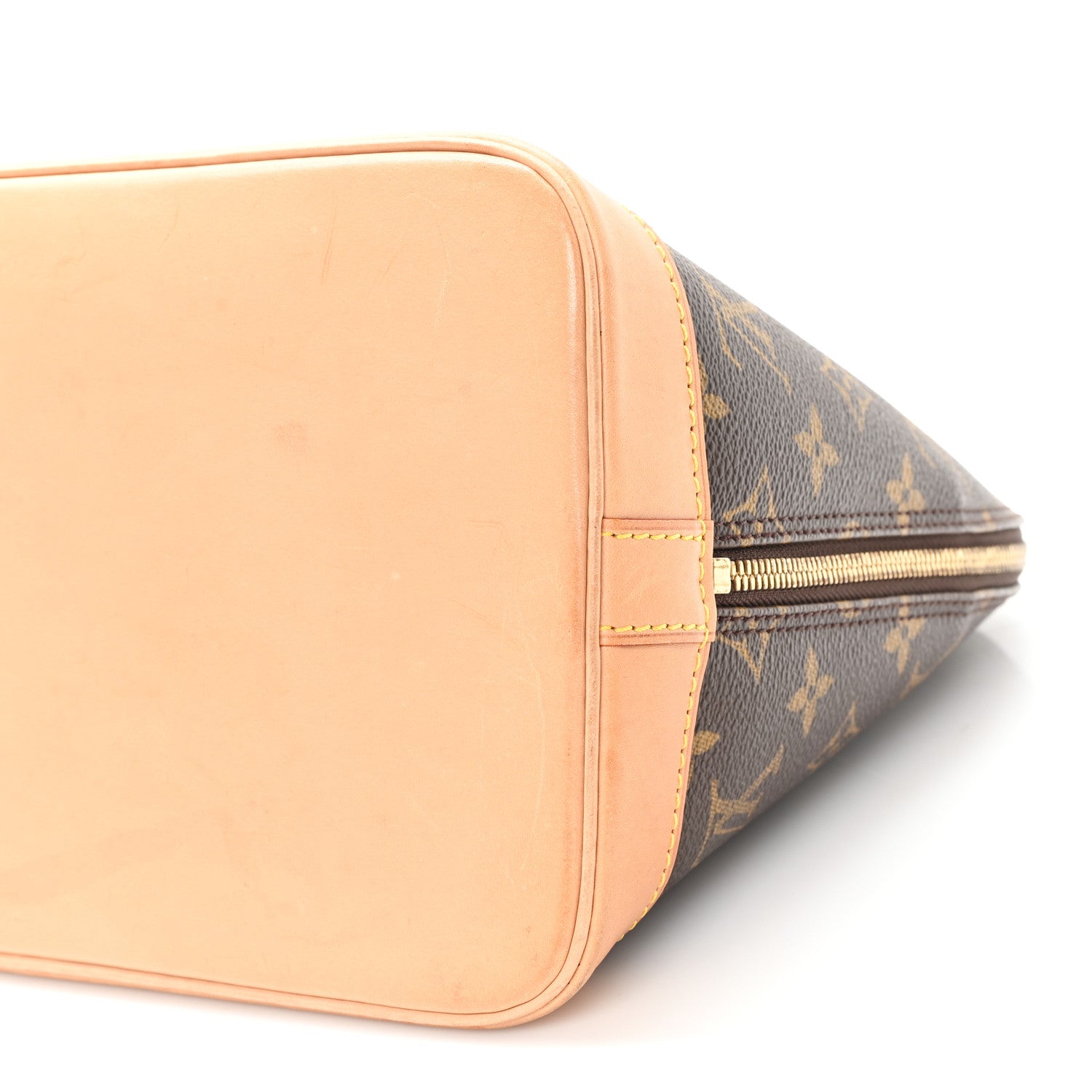Louis Vuitton Monogram Alma 8 of 8