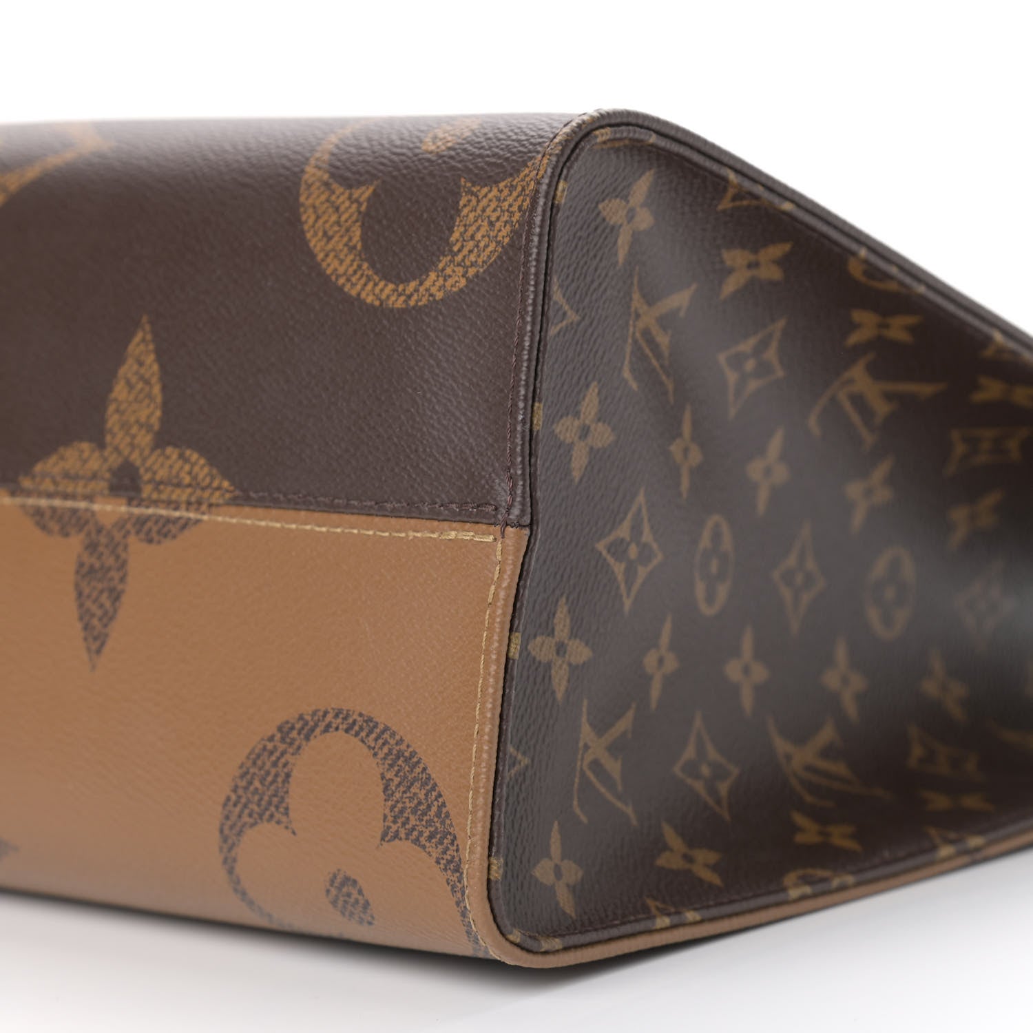 Louis Vuitton Reverse Monogram Giant Onthego MM 10 of 12