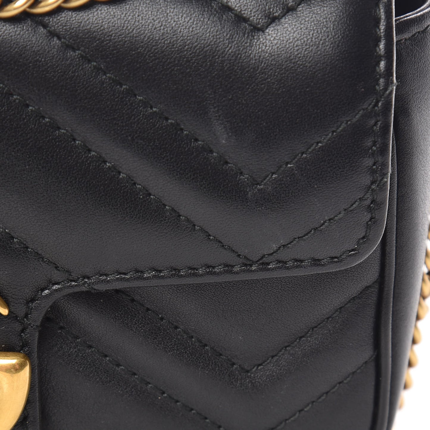 Calfskin Matelasse Super Mini GG Marmont Shoulder Bag Black
