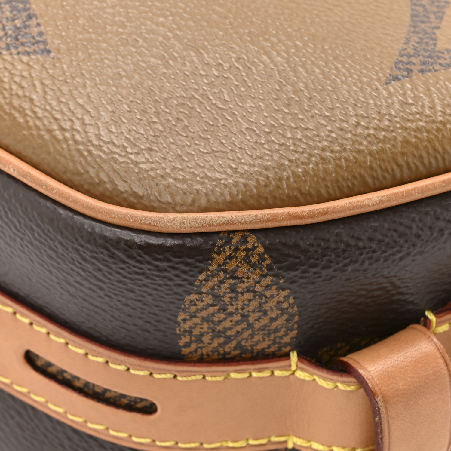 Louis Vuitton Reverse Monogram Giant Boite Chapeau Souple 9 of 14