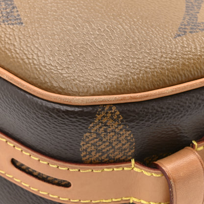 Louis Vuitton Reverse Monogram Giant Boite Chapeau Souple 9 of 14