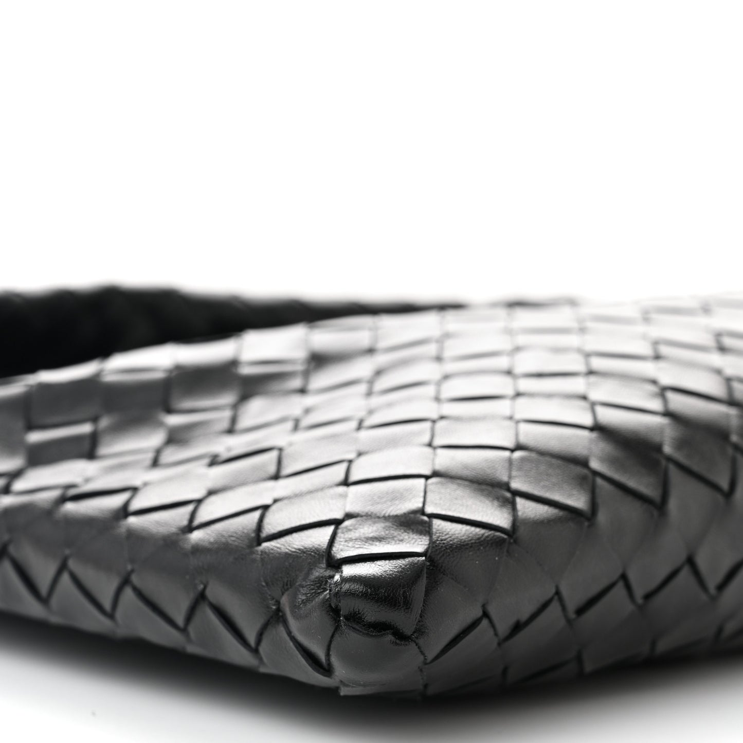 Calfskin Intrecciato Small Hop Black