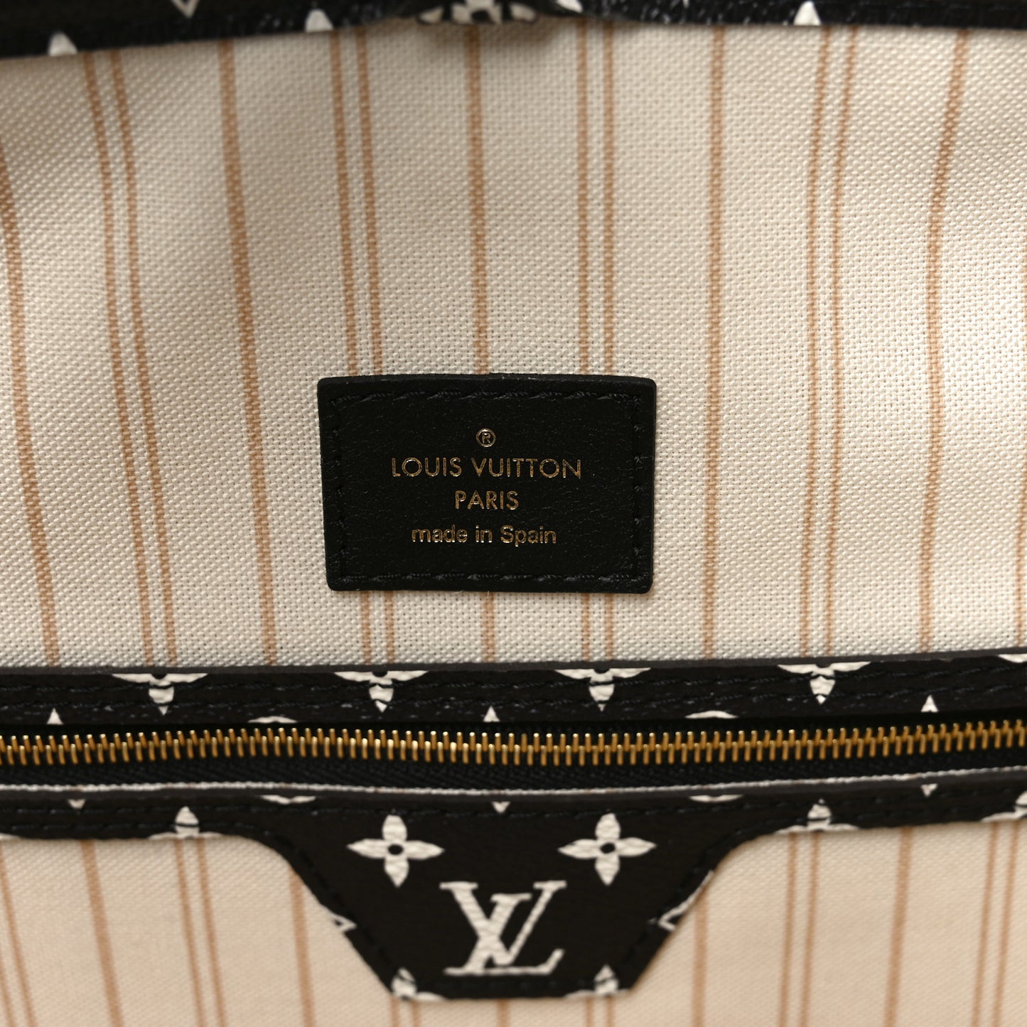Monogram Giant Jungle Neverfull MM Ivory