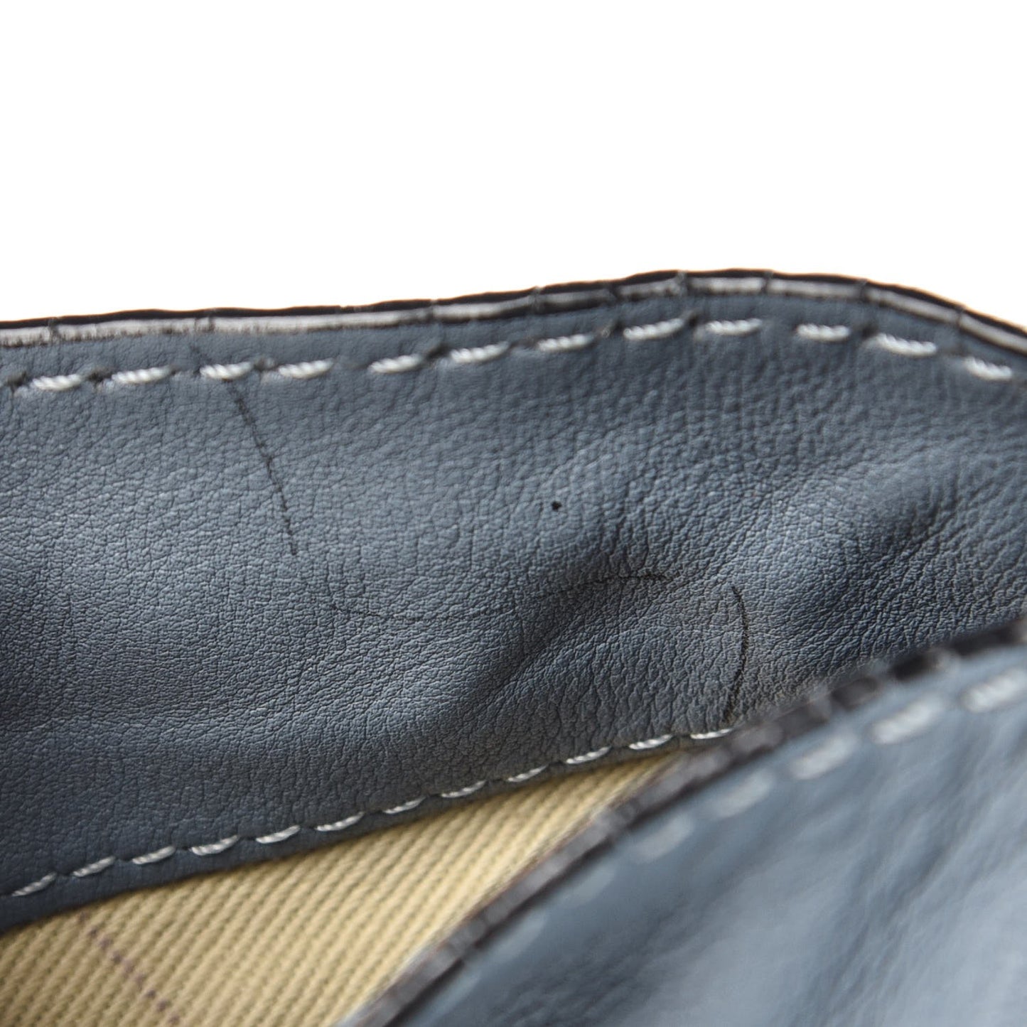 Vitello Medium Rockstud Tote Bright Blue