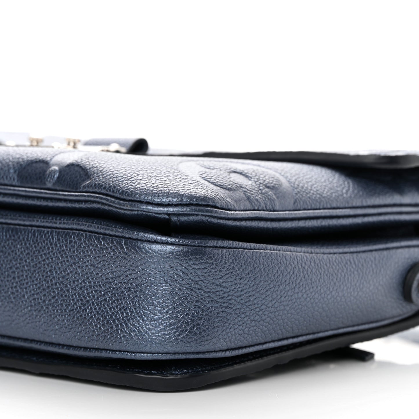 Metallic Empreinte Monogram Giant Pochette Metis Navy Nacre