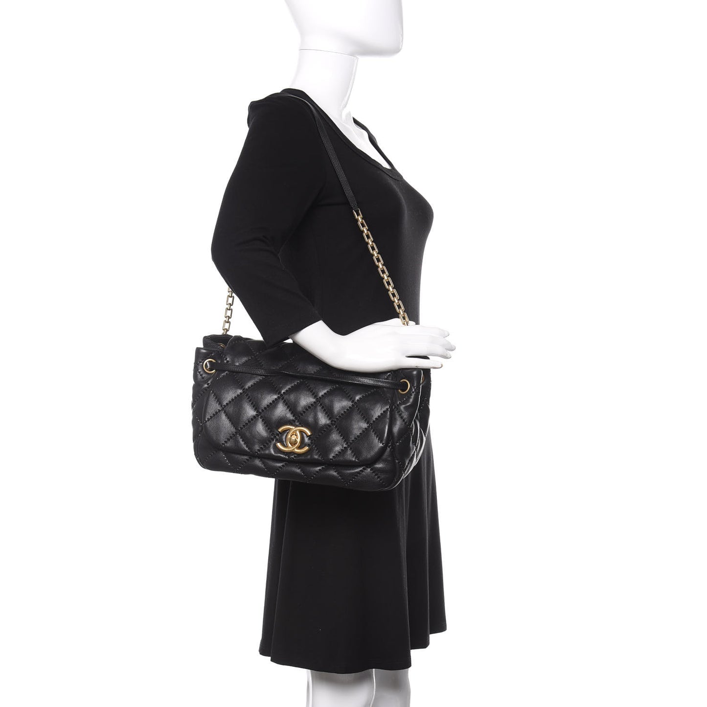 Calfskin Quilted Retro Chain Flap Black