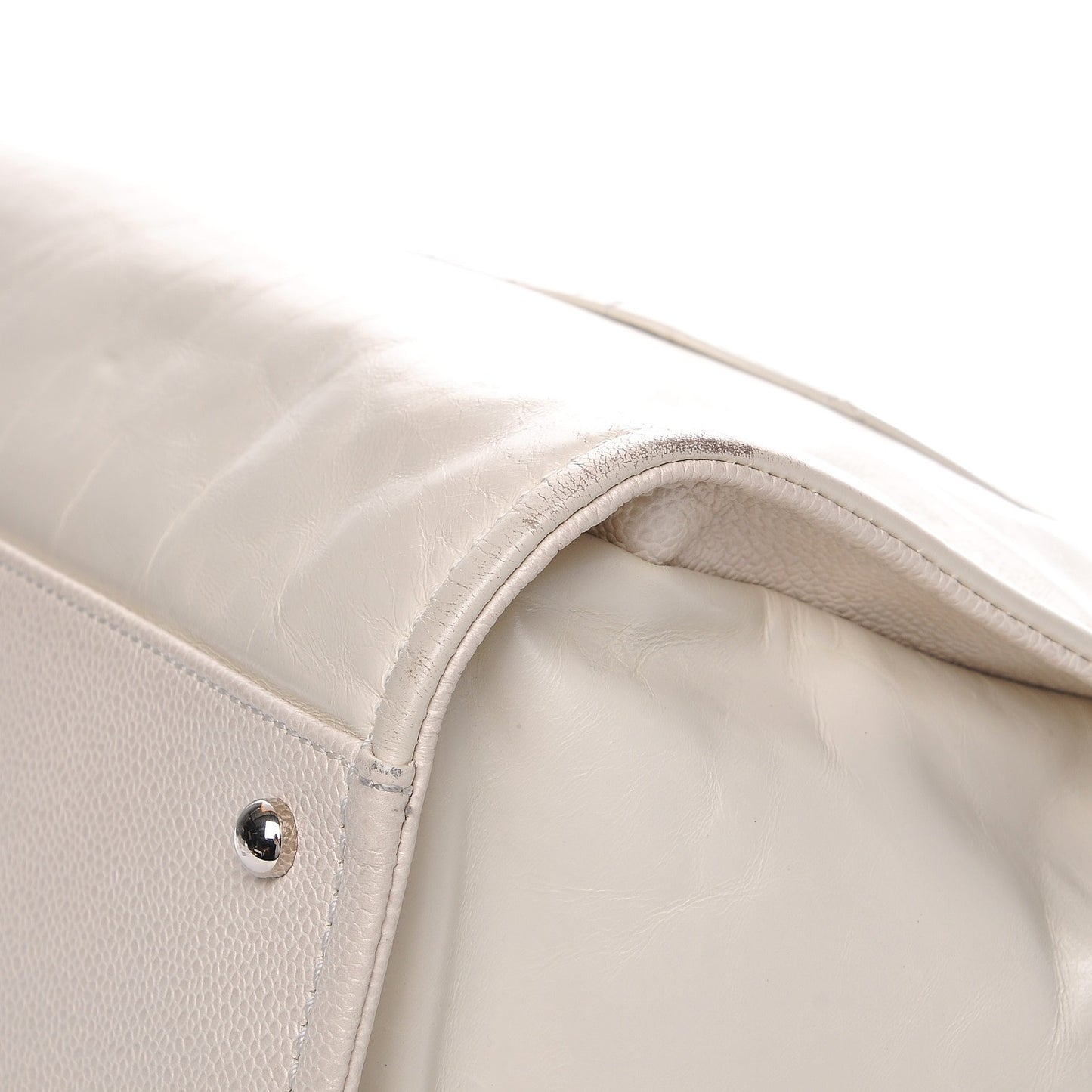 Glazed Calfskin Large Deauville Tote Ivory