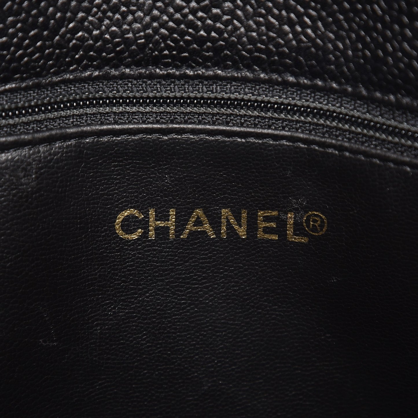 Caviar CC Shoulder Bag Black