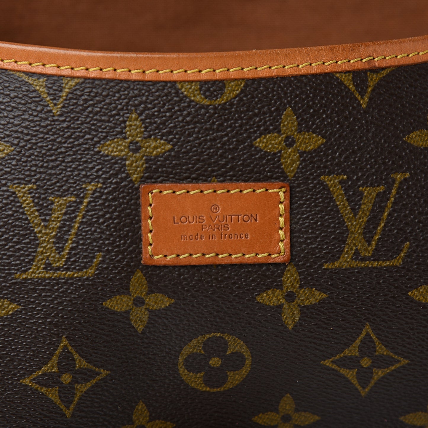Monogram Saumur 35