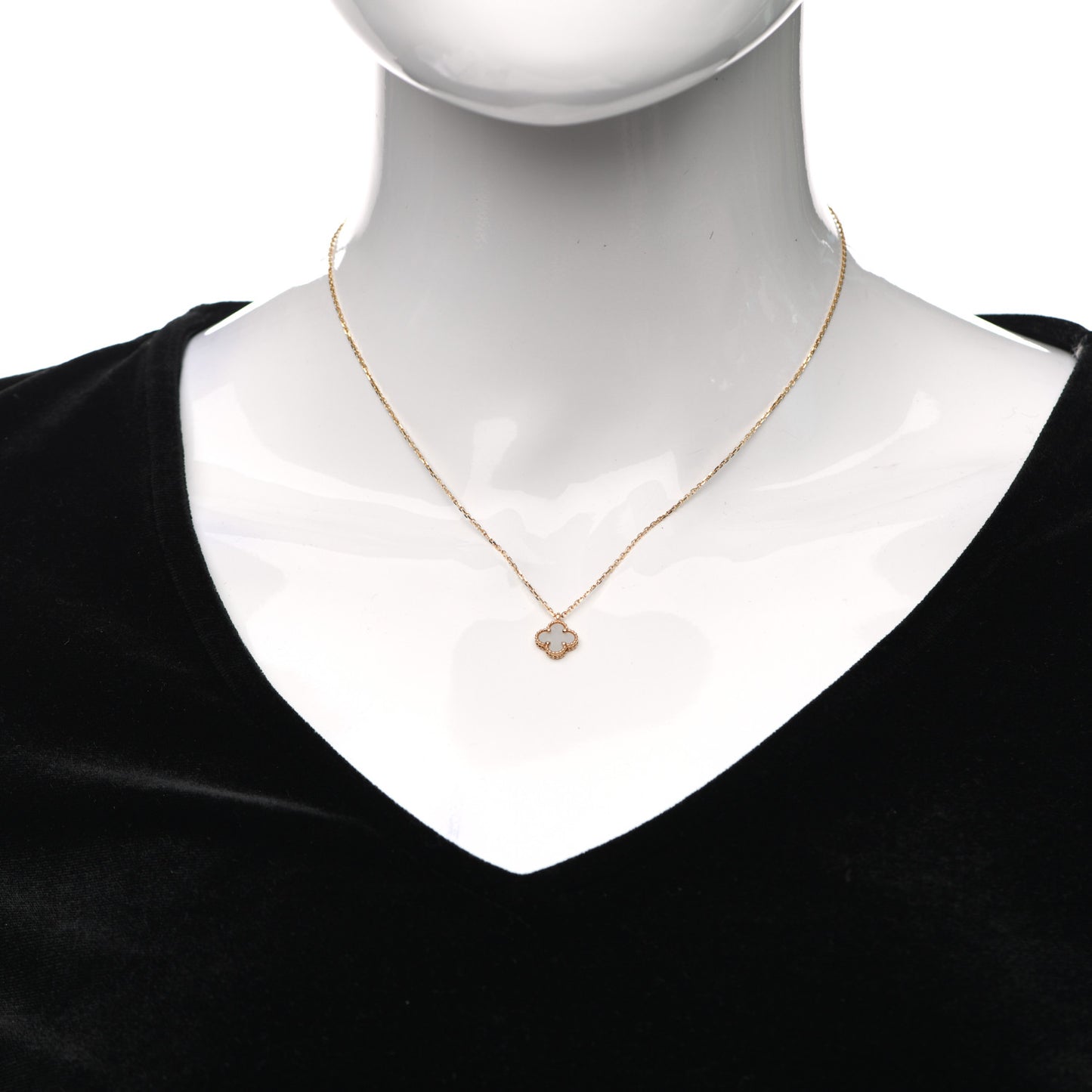 18K Yellow Gold Mother of Pearl Sweet Alhambra Pendant Necklace