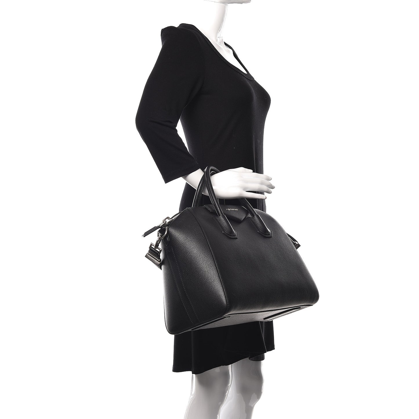 Sugar Goatskin Medium Antigona Black