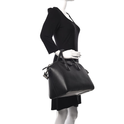 Givenchy Sugar Goatskin Medium Antigona Black 2 of 13