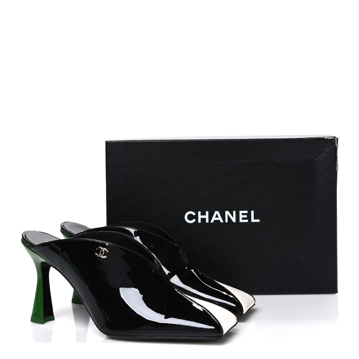 Chanel Patent Calfskin Mules 40.5 Black White Green 11 of 11
