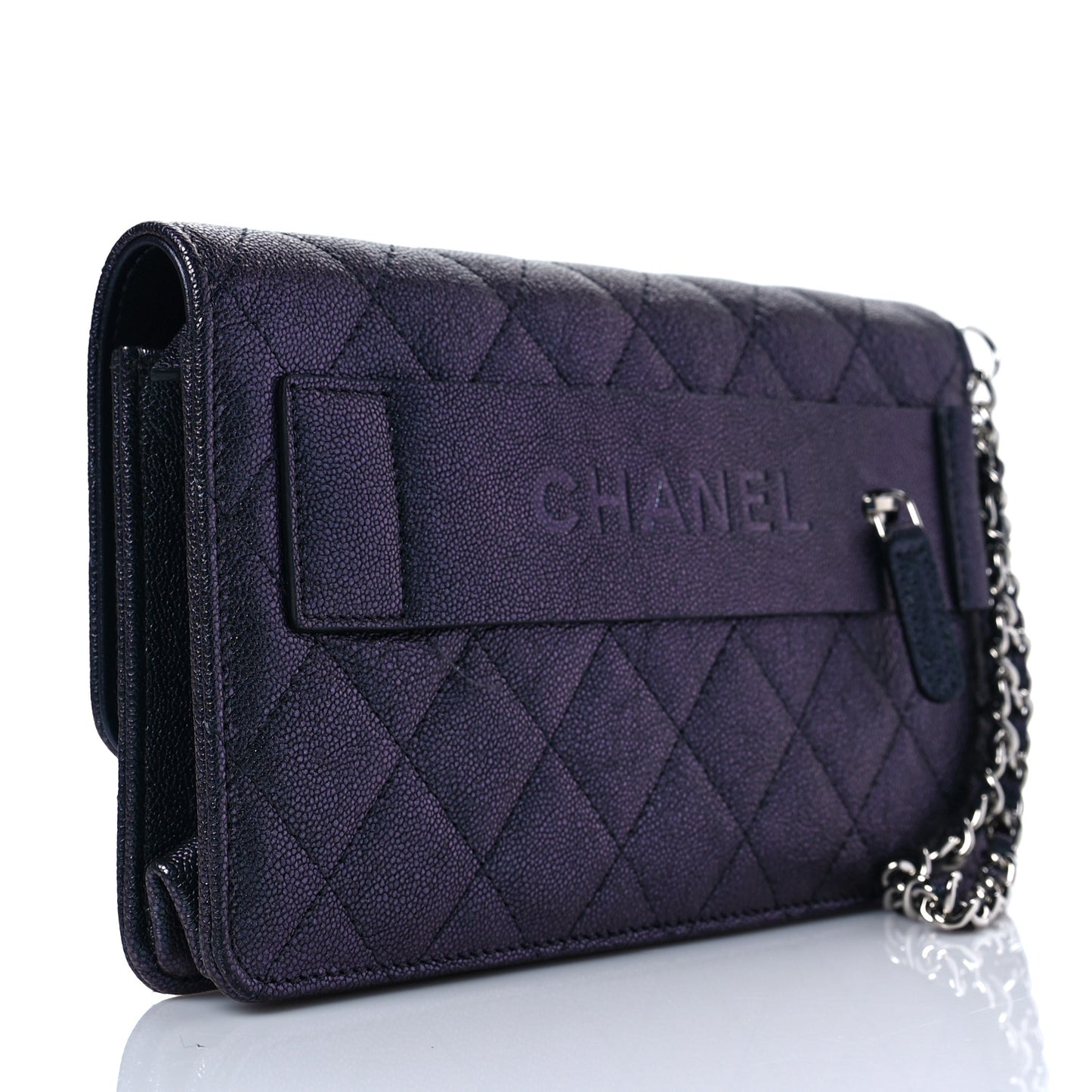 Iridescent Caviar Quilted Classic Pouch Clutch Black