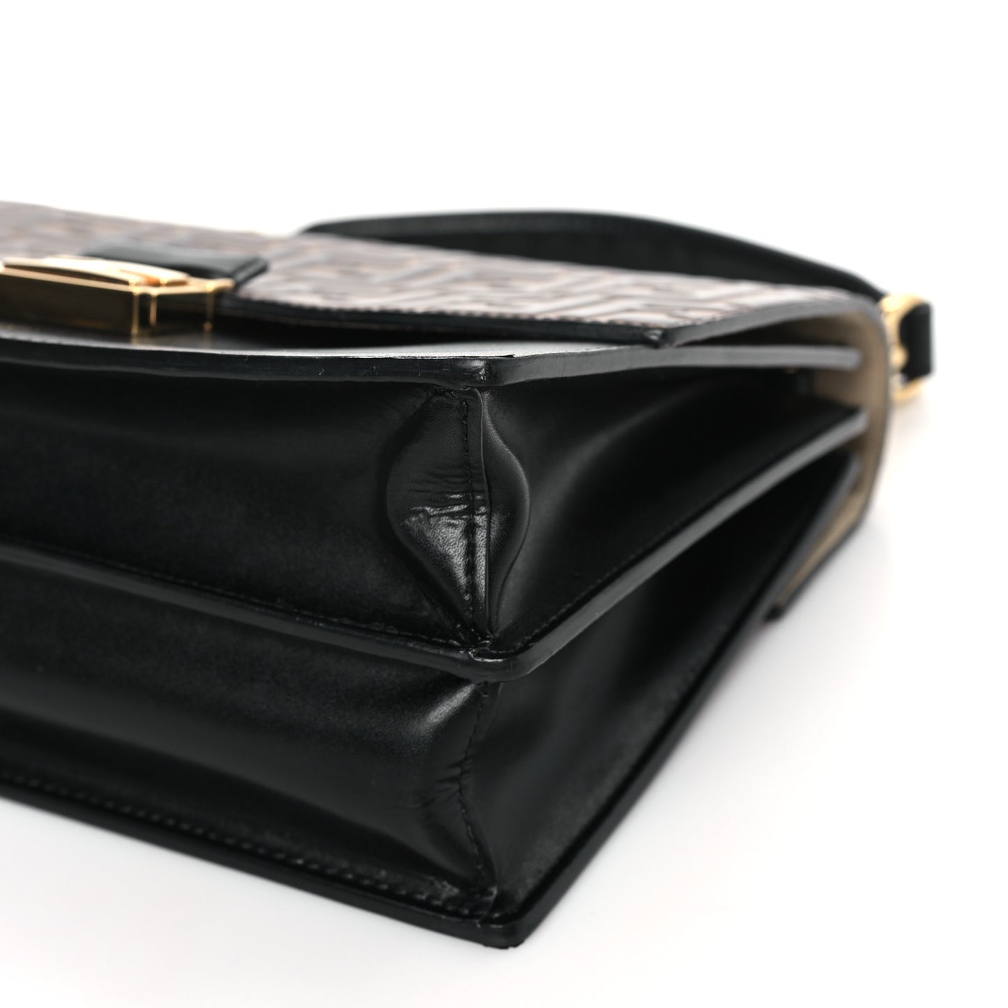 Vitello Liberty Bi-Color FF 1974 Embossed Chain Strap Kan U Shoulder Bag Black Maya