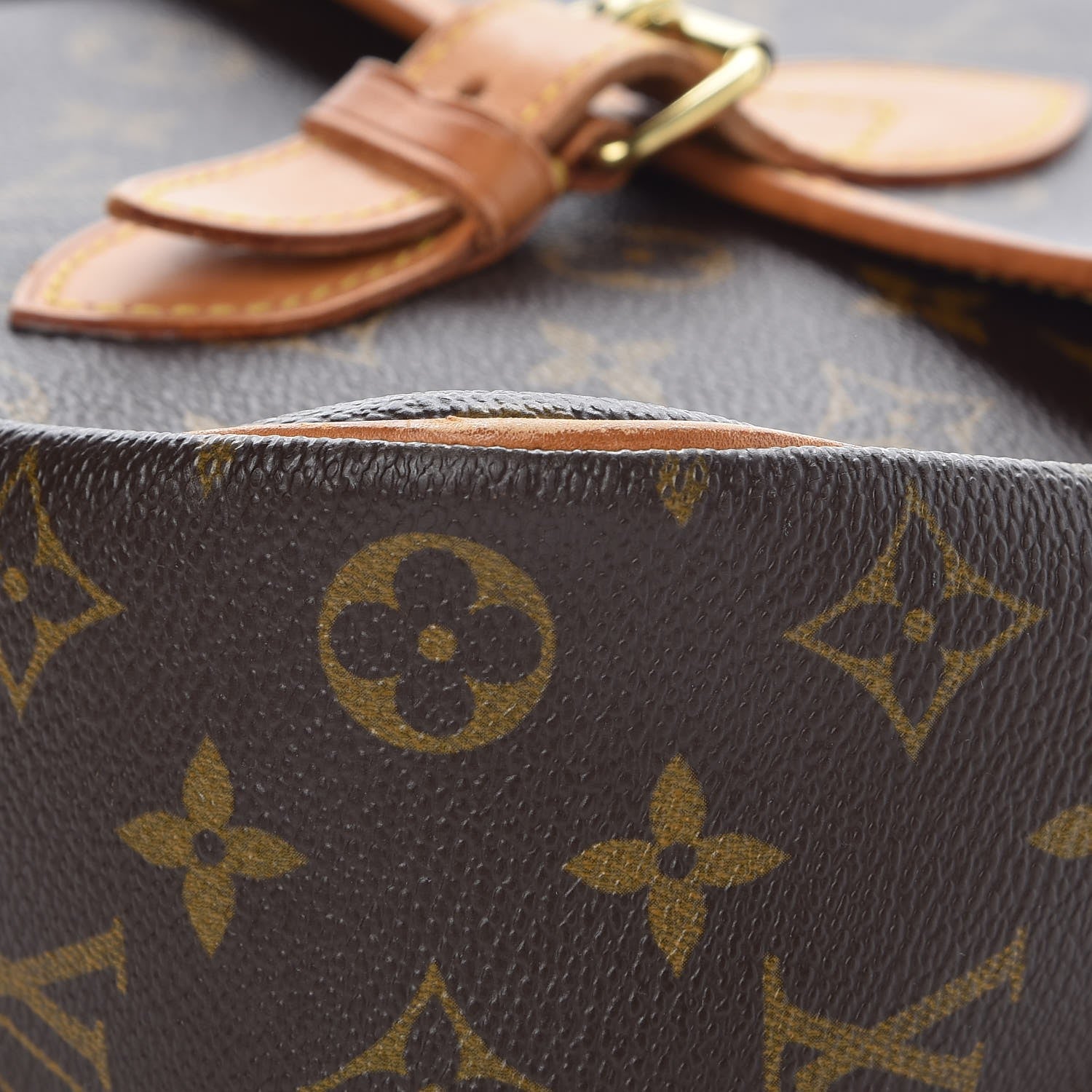 Louis Vuitton Monogram Sac Gibeciere GM 21 of 24