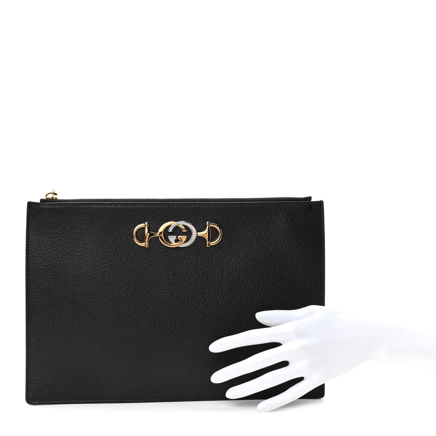 Gucci Grainy Calfskin Zumi Pouch Black 2 of 7