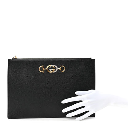 Gucci Grainy Calfskin Zumi Pouch Black 2 of 7