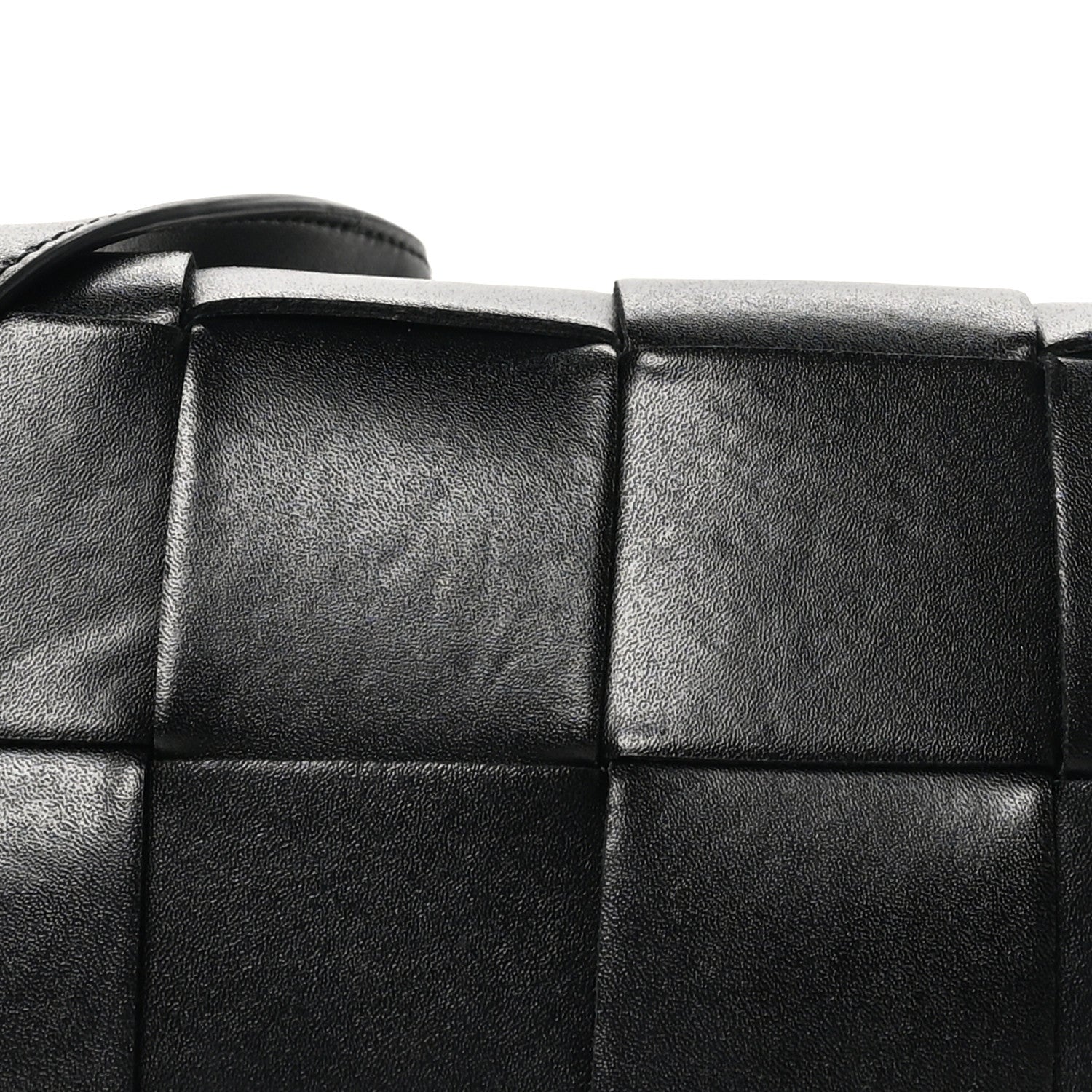 Bottega Veneta Nappa Maxi Intreccio The Belt Cassette Bag Black 7 of 10