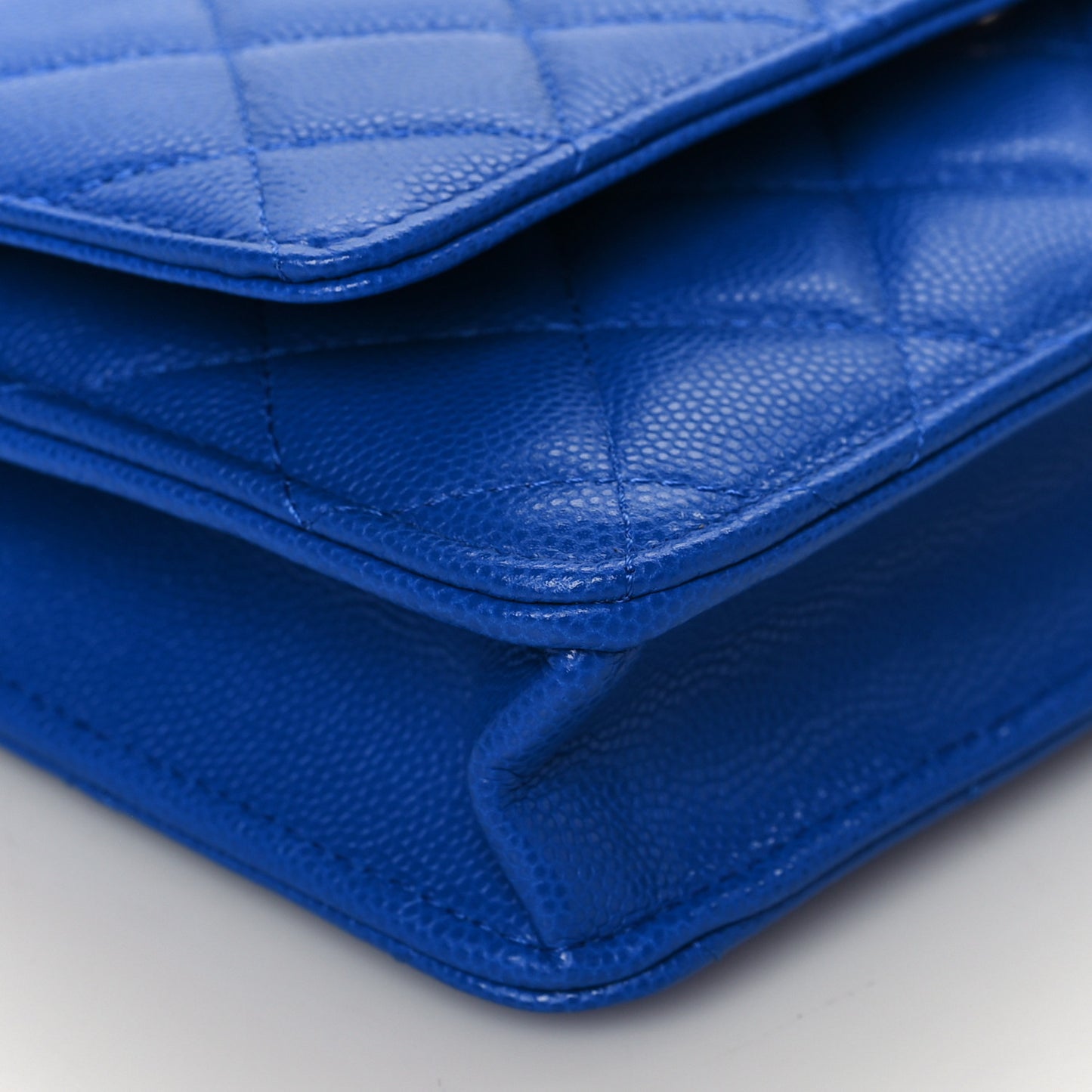Caviar Quilted Wallet On Chain WOC Blue