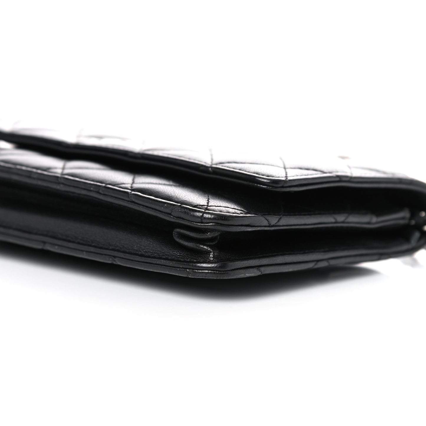 Lambskin Quilted Wallet On Chain WOC Black