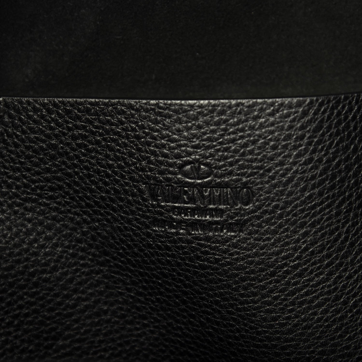 Valentino Garavani Pebbled Calfskin Medium Rockstud Rolling Backpack Black 7 of 14