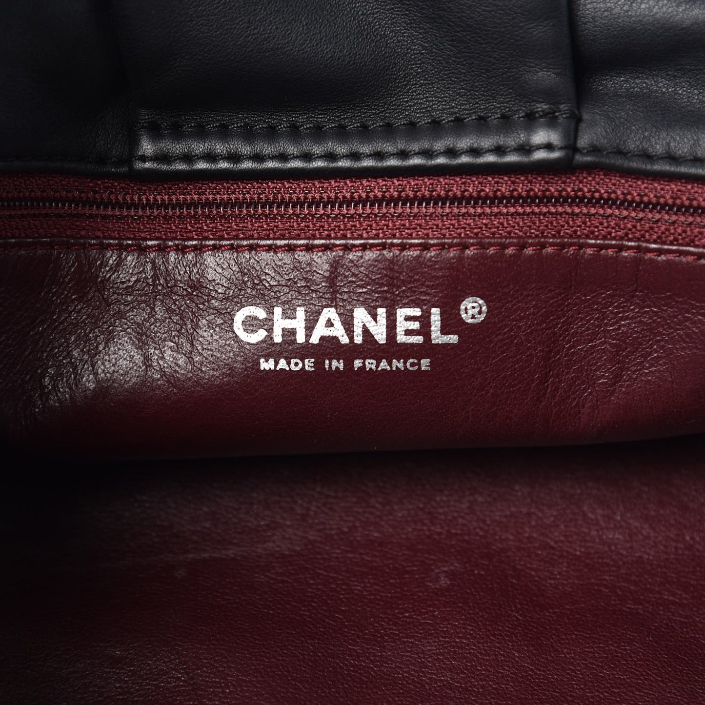 Smooth Calfskin Luxe Ligne Flap Black