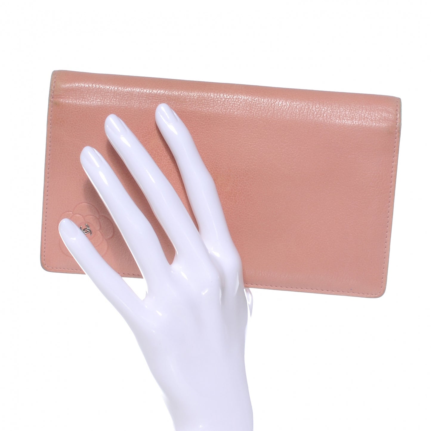 Leather Camellia Yen Wallet Pink