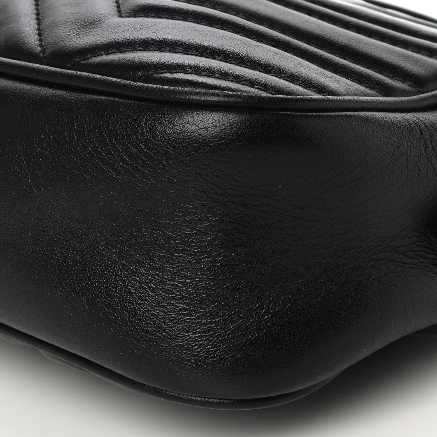 Gucci Calfskin Matelasse Small GG Marmont Chain Shoulder Bag Black 10 of 17