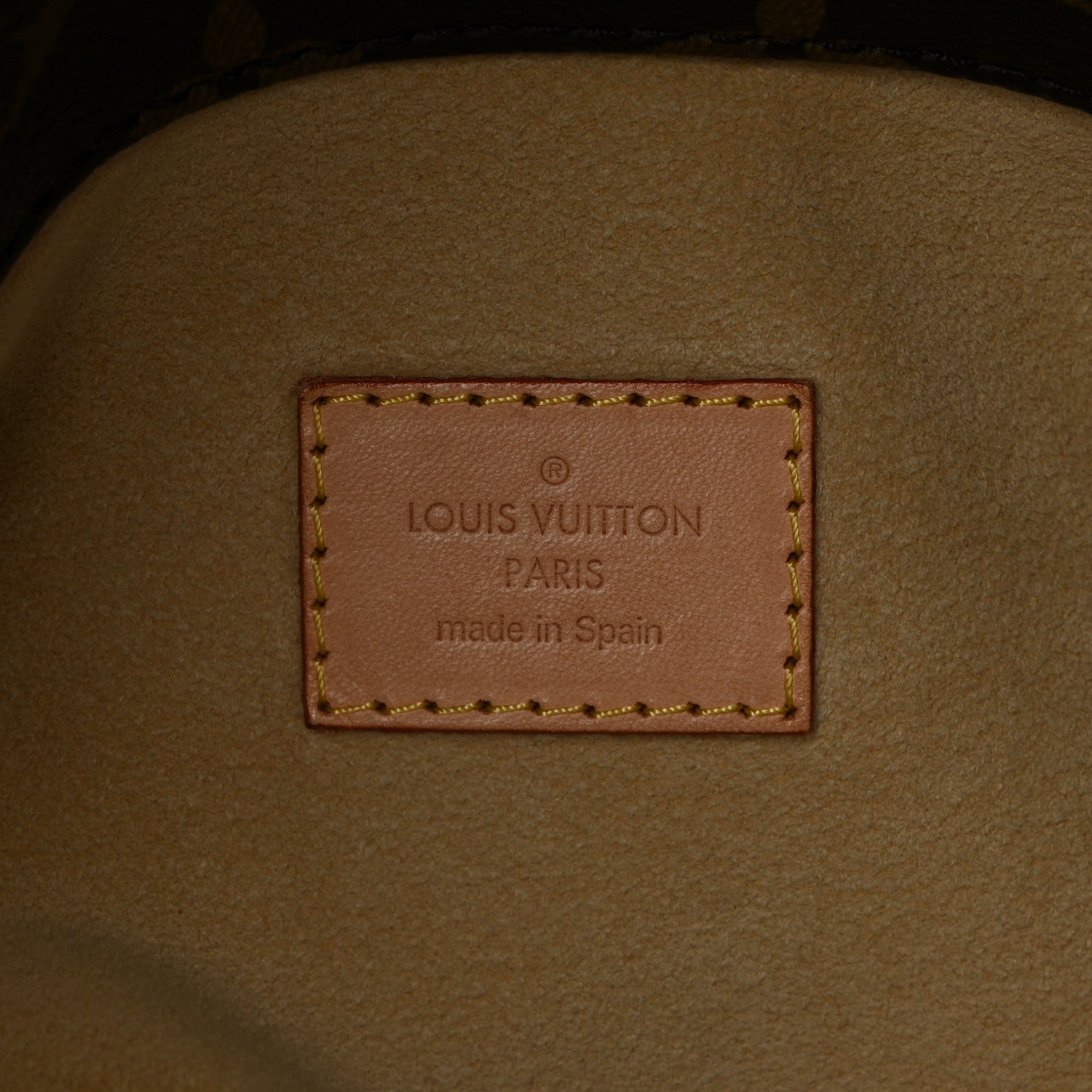 Louis Vuitton Monogram Artsy GM 6 of 9