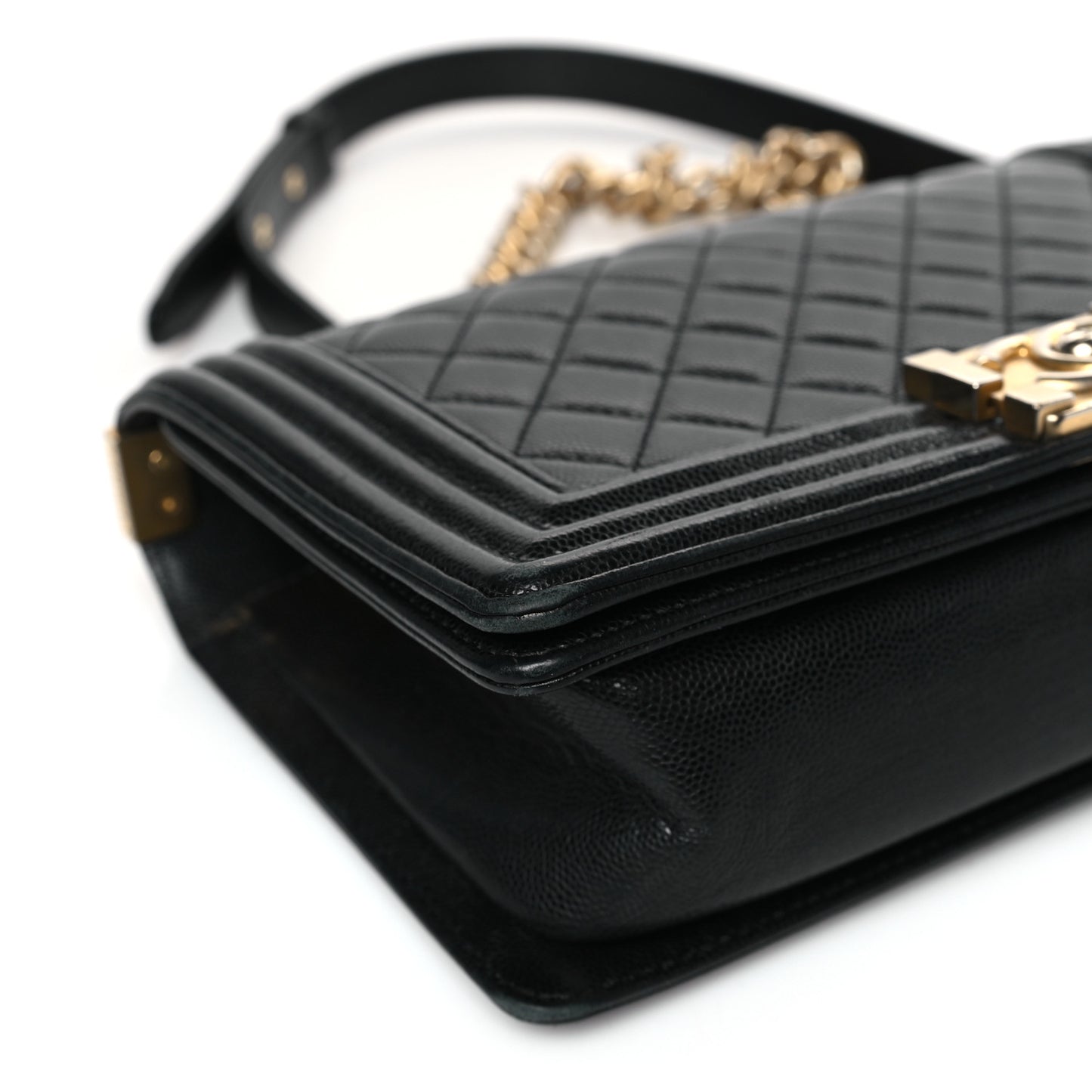 Caviar Quilted Medium Boy Flap Black