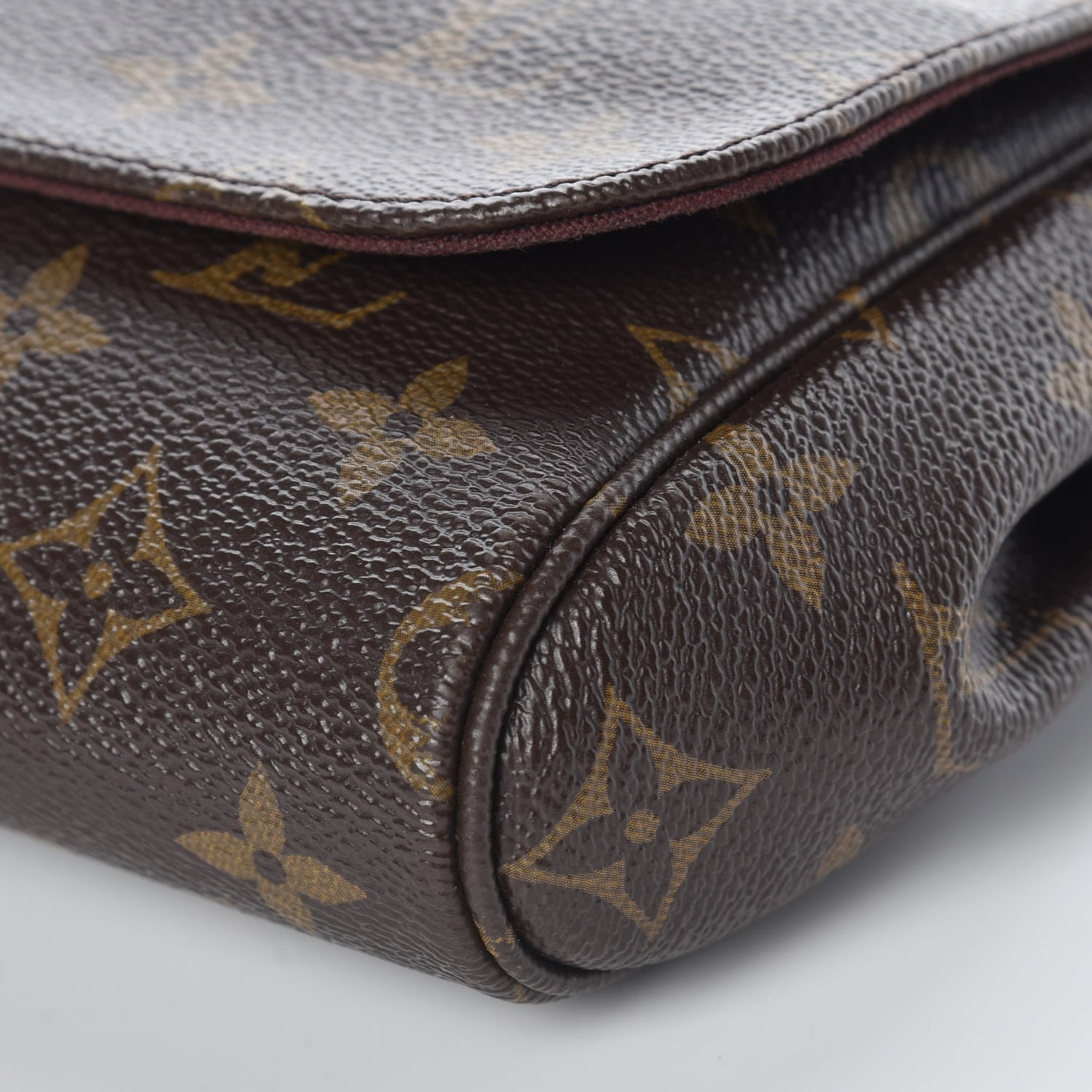 Louis Vuitton Monogram Favorite MM 9 of 9