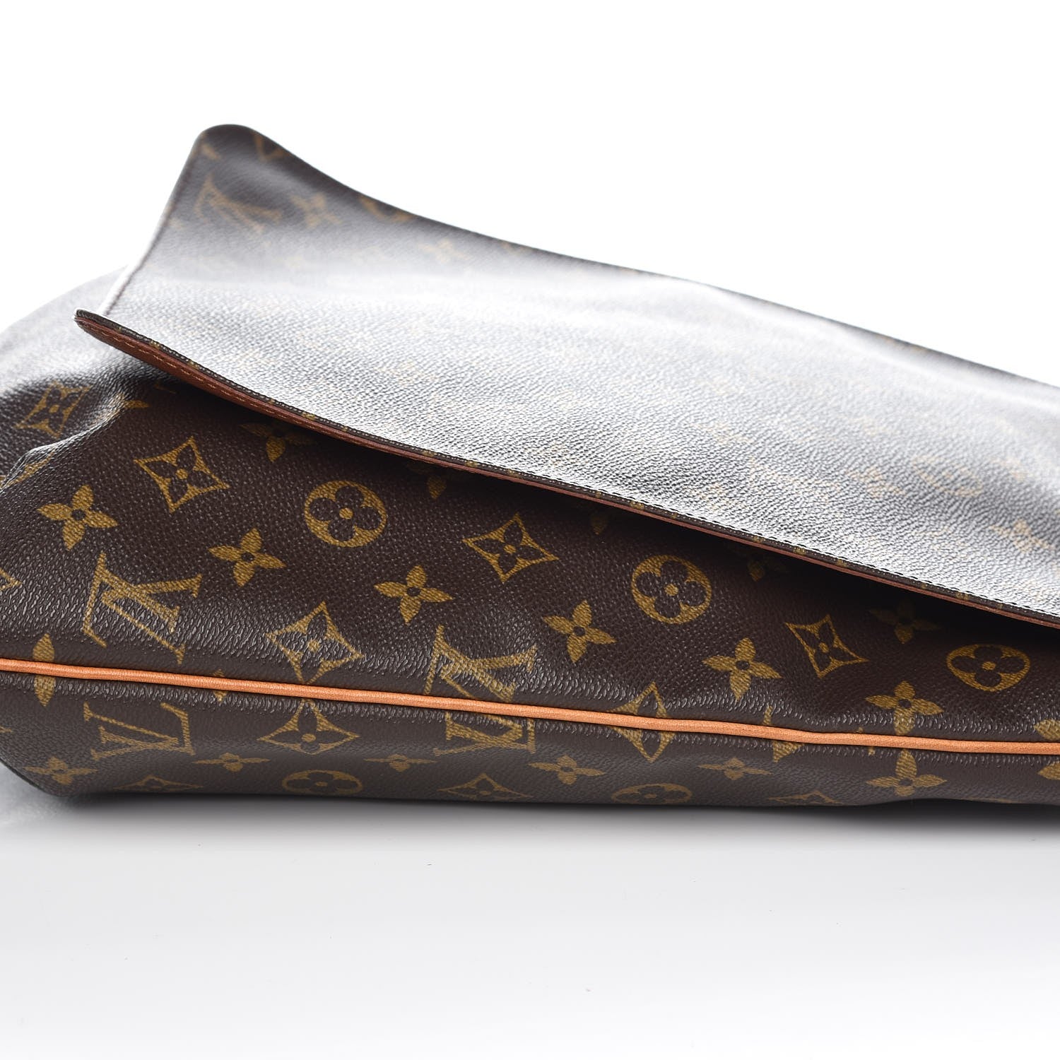 Louis Vuitton Monogram Musette GM 15 of 15